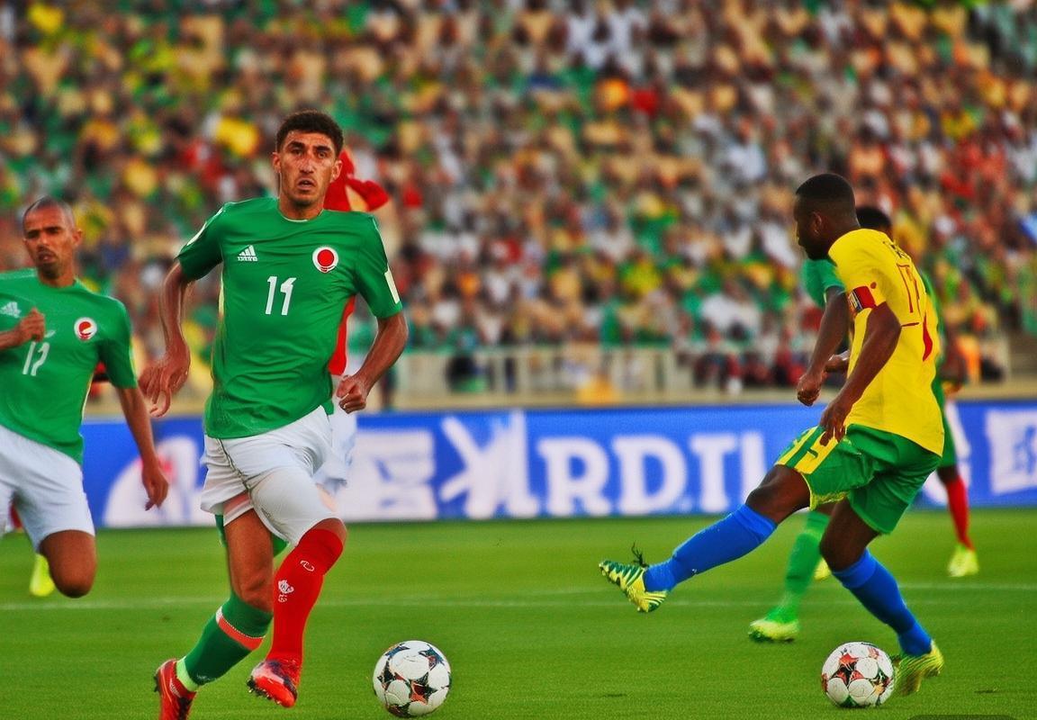 阿尔及利亚vs几内亚：主场优势与气候因素下的足球对决(图2)