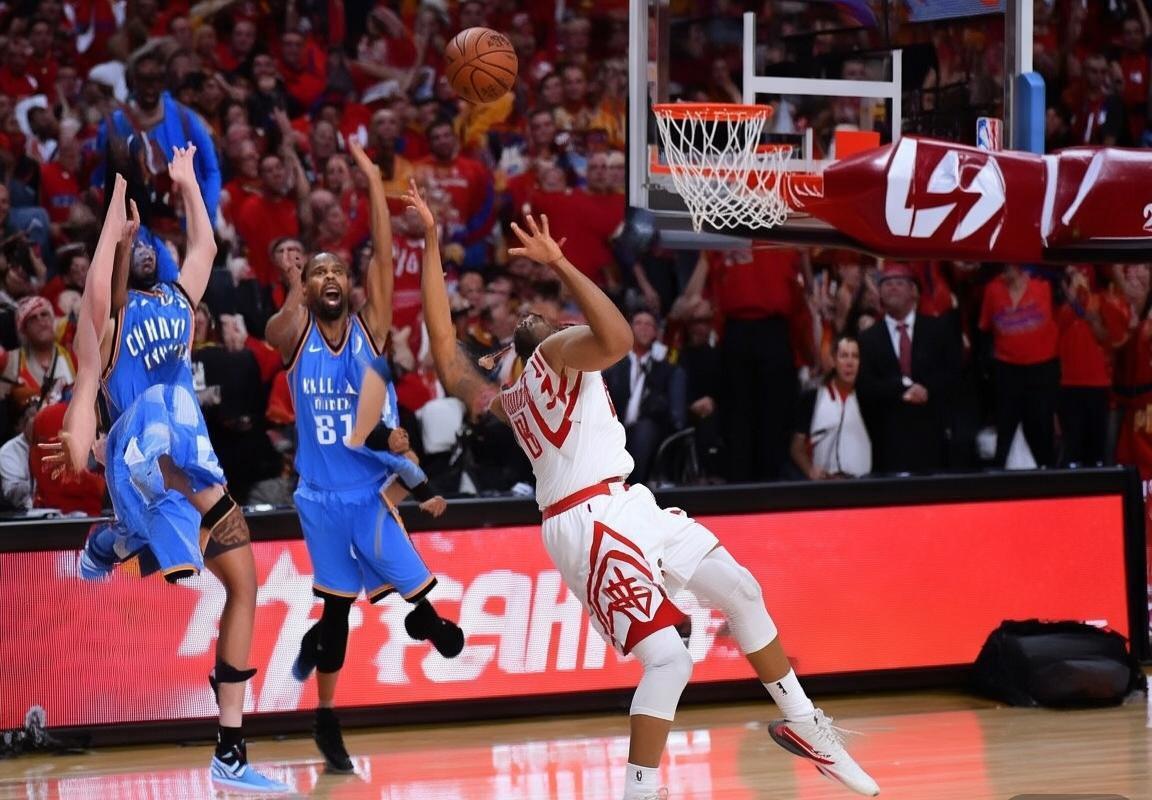 2019火箭雷霆巅峰对决：哈登威少激战正酣，篮球盛宴燃情回顾